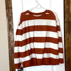 White and rust striped crew neck